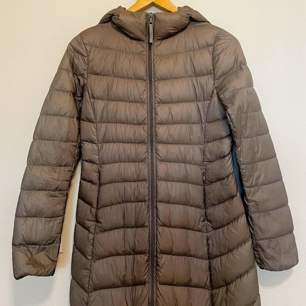 UNIQLO Ultra-Light Down Long Coat women size XS.